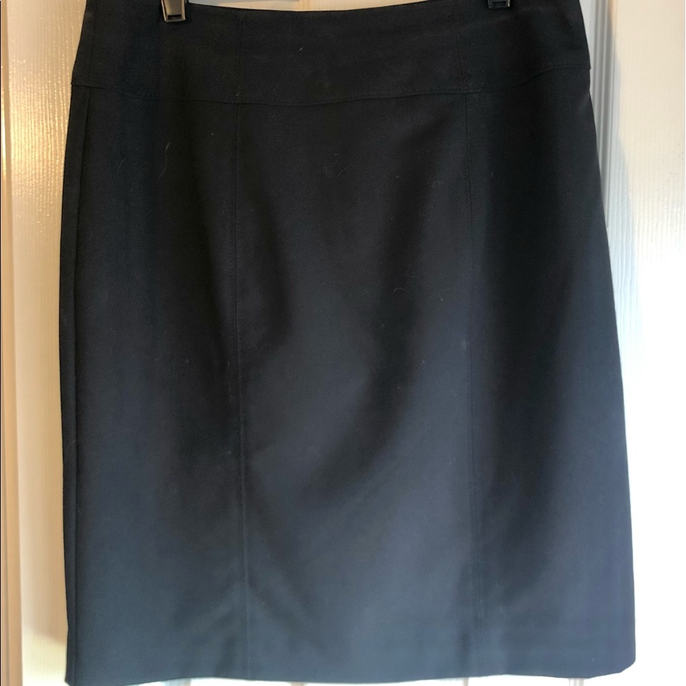 Black slimline skirt